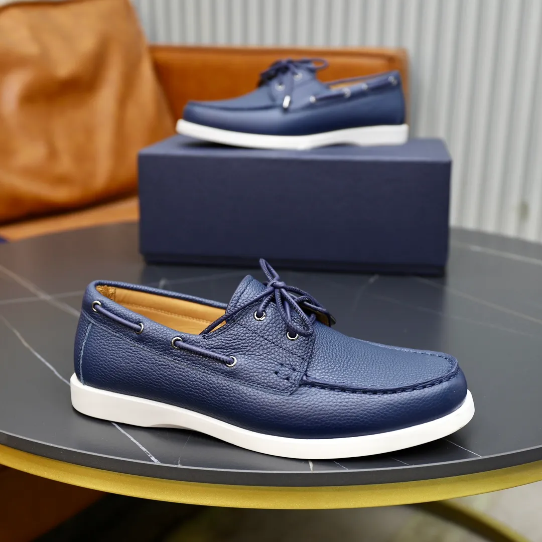 Ex-factory price: 540🙅‍♂️🙅‍♂️🙅‍♂️ Brand: Dior DIOR Standard code: Men's code 38/44 (45 can be customized) Grade: Same as the official website Material: Original cowhide stitching, cowhide lining, original TPU wear-resistant soft outsole Style categories: Leisure and sports version, footwear for driving, young fashion, European and American trends, British style Color: actual picture color